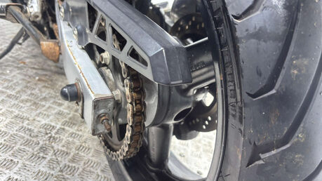 Suzuki GSX GSX750F 2000 31K SPARES OR REPAIR PROJECT BIKE 750CC SPORTS TOURER 21