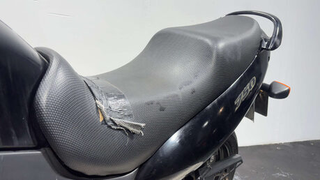 Suzuki GSX GSX750F 2000 31K SPARES OR REPAIR PROJECT BIKE 750CC SPORTS TOURER 22