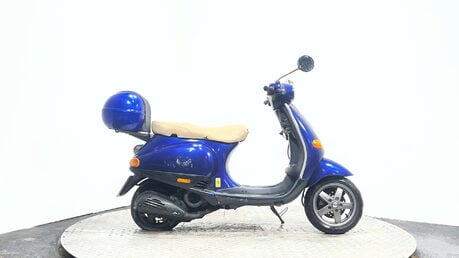 Piaggio ET2 50 VESPA 2002 PROJECT SCOOTER SPARES OR REPAIR 50CC 2 STROKE 2T 1