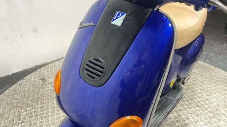 Piaggio ET2 50 VESPA 2002 PROJECT SCOOTER SPARES OR REPAIR 50CC 2 STROKE 2T 16