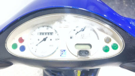 Piaggio ET2 50 VESPA 2002 PROJECT SCOOTER SPARES OR REPAIR 50CC 2 STROKE 2T 15