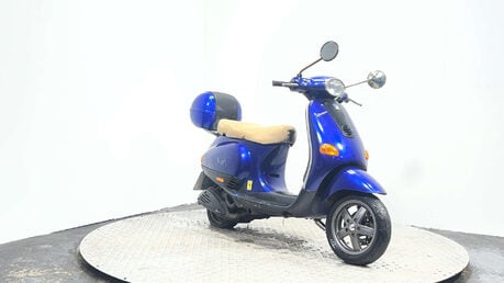 Piaggio ET2 50 VESPA 2002 PROJECT SCOOTER SPARES OR REPAIR 50CC 2 STROKE 2T 2