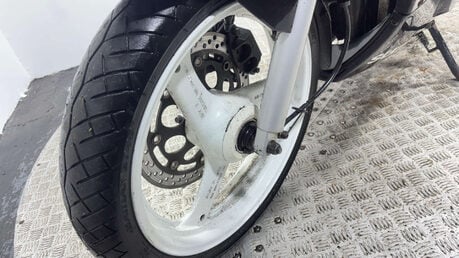 Suzuki GS500 1994 23K PROJECT CLASSIC BIKE SPARES OR REPAIR 500CC TWIN 8