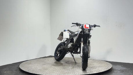 Rieju MRT MRT 50CC SM Supermoto PROJECT SPARES/REPAIR 3