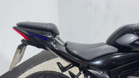 Suzuki GSX-S SPORTS BIKE PROJECT 2023 11K RUNNING PROJECT BIKE 125CC 15 BHP 28