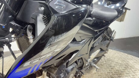 Suzuki GSX-S SPORTS BIKE PROJECT 2023 11K RUNNING PROJECT BIKE 125CC 15 BHP 21