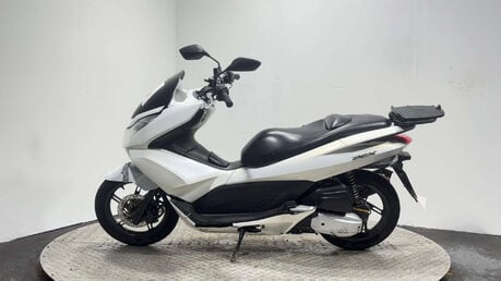 Honda PCX 125 Scooter Petrol Automatic (12 ps) 4