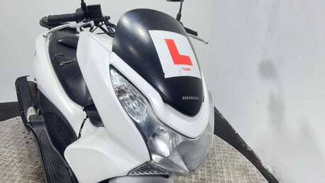 Honda PCX 125 Scooter Petrol Automatic (12 ps) 12