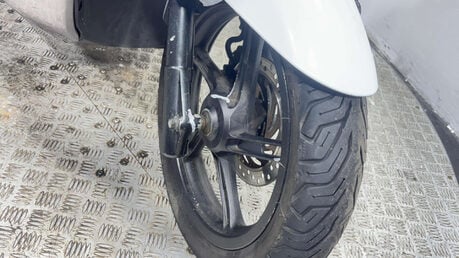 Honda PCX 125 Scooter Petrol Automatic (12 ps) 20