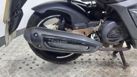 Peugeot Kisbee TCR 4T 2021 18K RUNNING PROJECT 50CC SCOOTER SPARES OR REPAIR 15