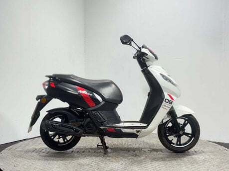 Peugeot Kisbee TCR 4T 2021 18K RUNNING PROJECT 50CC SCOOTER SPARES OR REPAIR