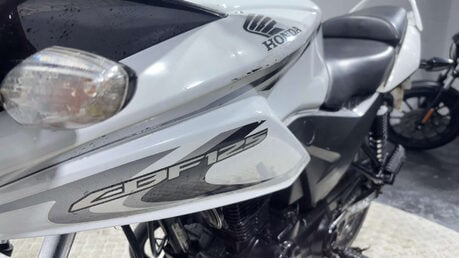 Honda CB 2013 RUNNING PROJECT BIKE 35K SPARES OR REPAIR 125CC COMMUTER 22