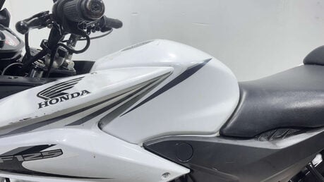 Honda CB 2013 RUNNING PROJECT BIKE 35K SPARES OR REPAIR 125CC COMMUTER 10