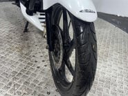 Honda CB 2013 RUNNING PROJECT BIKE 35K SPARES OR REPAIR 125CC COMMUTER 28