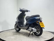 Piaggio Fly 2011 RUNNING PROJECT BIKE SPARES OR REPAIR 125CC SCOOTER 6