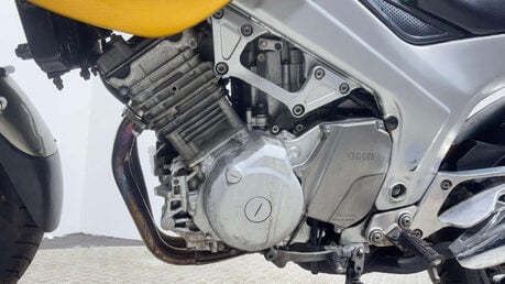 Yamaha TDM 1999 GOOD RUNNING TOURER 33K LIGHT PROJECT BIKE 850CC TWIN 10