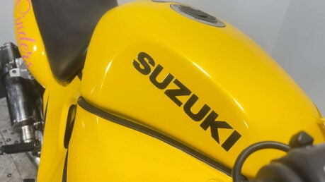 Suzuki GSX GSXF 600 2003 SPARES OR REPAIR COMPLETE PROJECT BIKE 600CC 21