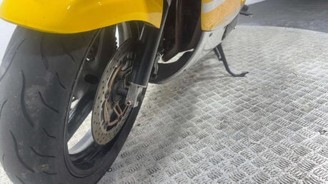 Suzuki GSX GSXF 600 2003 SPARES OR REPAIR COMPLETE PROJECT BIKE 600CC 28