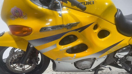 Suzuki GSX GSXF 600 2003 SPARES OR REPAIR COMPLETE PROJECT BIKE 600CC 12