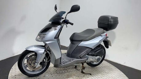 Aprilia Sportcity 2008 37K RUNNING BIKE PROJECT SCOOTER SPARES OR REPAIR 250CC 8