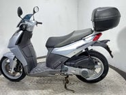 Aprilia Sportcity 2008 37K RUNNING BIKE PROJECT SCOOTER SPARES OR REPAIR 250CC 10