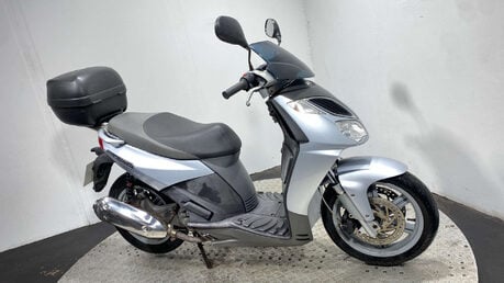 Aprilia Sportcity 2008 37K RUNNING BIKE PROJECT SCOOTER SPARES OR REPAIR 250CC 14