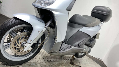 Aprilia Sportcity 2008 37K RUNNING BIKE PROJECT SCOOTER SPARES OR REPAIR 250CC 23