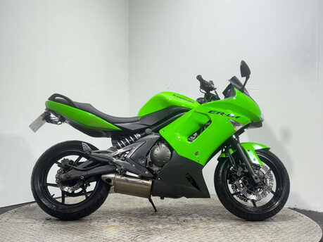 Kawasaki Er ER6 2009 14K GOOD RUNNING PROJECT BIKE SPARES OR REPAIR A2