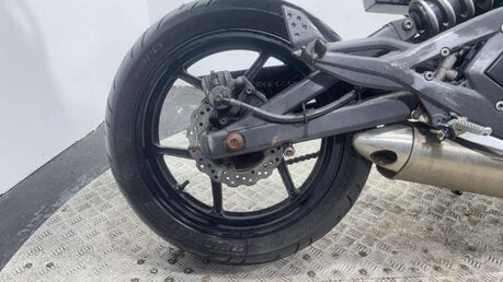 Kawasaki Er ER6 2009 14K GOOD RUNNING PROJECT BIKE SPARES OR REPAIR A2 11