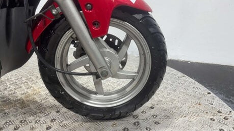 SYM Symply 2017 12K PROJECT 4 STROKE 50CC SCOOTER SPARES OR REPAIR 10