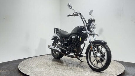 Lexmoto Michigan 2015 RUNNING CRUISER PROJECT BIKE SPARES OR REPAIR 125CC LEARNER 2