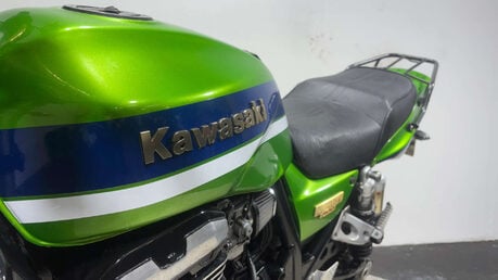 Kawasaki ZRX 1100 1997 54K ICONIC MUSCLE BIKE PROJECT BIKE SPARES OR REPAIR 1100CC 17