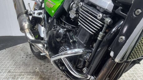 Kawasaki ZRX 1100 1997 54K ICONIC MUSCLE BIKE PROJECT BIKE SPARES OR REPAIR 1100CC 9