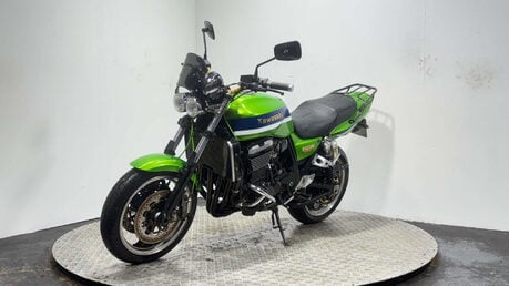 Kawasaki ZRX 1100 1997 54K ICONIC MUSCLE BIKE PROJECT BIKE SPARES OR REPAIR 1100CC 5