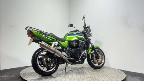 Kawasaki ZRX 1100 1997 54K ICONIC MUSCLE BIKE PROJECT BIKE SPARES OR REPAIR 1100CC 2