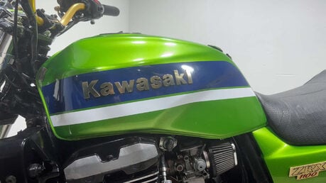 Kawasaki ZRX 1100 1997 54K ICONIC MUSCLE BIKE PROJECT BIKE SPARES OR REPAIR 1100CC 10