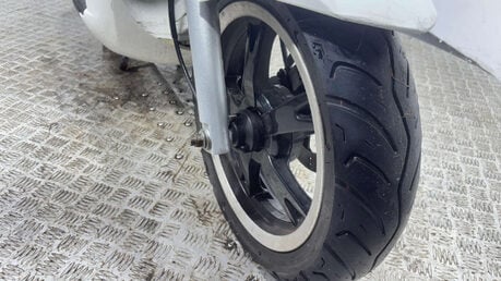 Peugeot Kisbee 2016 10K PROJECT 50CC SCOOTER 4 STROKE SPARES OR REPAIR 25