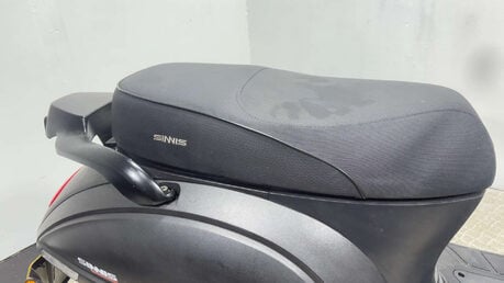 Sinnis Encanto 50 2019 running project scooter spares or repair 50cc bike 12