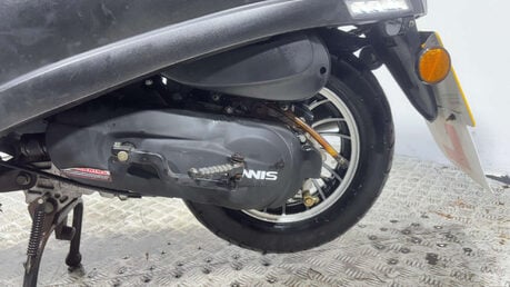 Sinnis Encanto 50 2019 running project scooter spares or repair 50cc bike 17