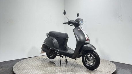 Sinnis Encanto 50 2019 running project scooter spares or repair 50cc bike 2