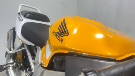 Honda CBR 929 2001 28K PROJECT TRACK BIKE COMPLETE PARTS BIKE 929CC 27