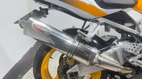 Honda CBR 929 2001 28K PROJECT TRACK BIKE COMPLETE PARTS BIKE 929CC 23