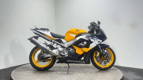 Honda CBR 929 2001 28K PROJECT TRACK BIKE COMPLETE PARTS BIKE 929CC 1