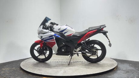 Honda CBR 2015 30K PROJECT 125CC SPORTS BIKE SPARES OR REPAIR LEARNER 4