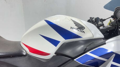 Honda CBR 2015 30K PROJECT 125CC SPORTS BIKE SPARES OR REPAIR LEARNER 10