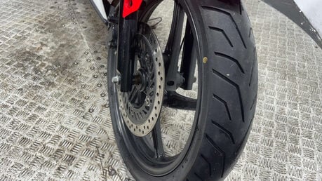 Honda CBR 2015 30K PROJECT 125CC SPORTS BIKE SPARES OR REPAIR LEARNER 28