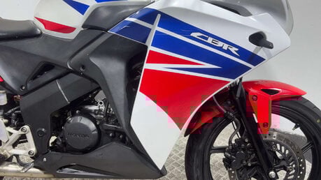 Honda CBR 2015 30K PROJECT 125CC SPORTS BIKE SPARES OR REPAIR LEARNER 25
