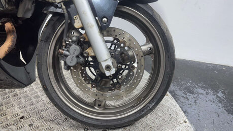 Suzuki SV650 SV650 2009 51K RUNNING PROJECT BIKE SPARES OR REPAIR 650CC A2 24