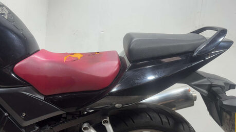 Suzuki SV650 SV650 2009 51K RUNNING PROJECT BIKE SPARES OR REPAIR 650CC A2 7