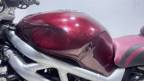 Suzuki SV650 N NAKED 2002 RUNNING PROJECT BIKE SPARES OR REPAIR 650CC A2 19